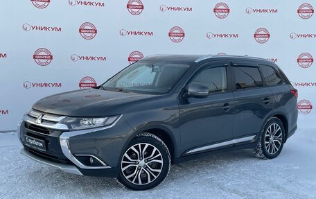 Mitsubishi Outlander III рестайлинг 3, 2018 год, 1 999 000 рублей, 1 фотография