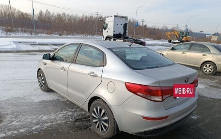 KIA Rio III рестайлинг, 2015 год, 700 000 рублей, 6 фотография