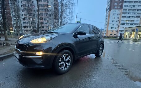KIA Sportage IV рестайлинг, 2020 год, 2 030 000 рублей, 2 фотография