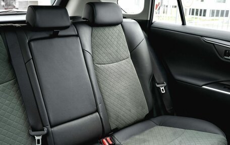 Toyota RAV4, 2025 год, 4 550 000 рублей, 27 фотография