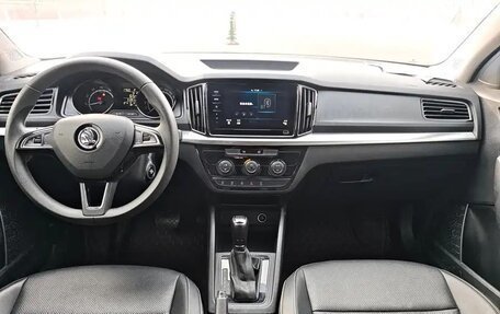 Skoda Kamiq I, 2021 год, 1 350 000 рублей, 7 фотография