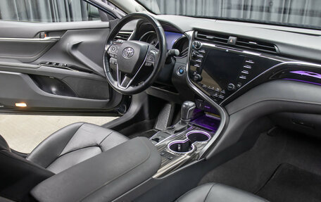 Toyota Camry, 2020 год, 3 398 000 рублей, 11 фотография