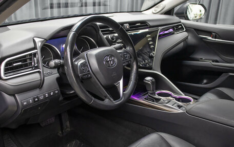 Toyota Camry, 2020 год, 3 398 000 рублей, 16 фотография