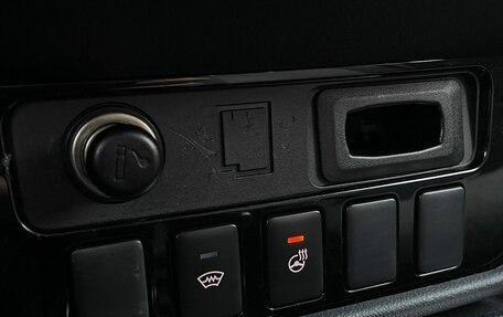 Mitsubishi Outlander III рестайлинг 3, 2018 год, 1 999 000 рублей, 30 фотография