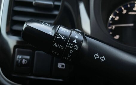 Mitsubishi Outlander III рестайлинг 3, 2018 год, 1 999 000 рублей, 28 фотография