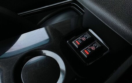 Mitsubishi Outlander III рестайлинг 3, 2018 год, 1 999 000 рублей, 34 фотография