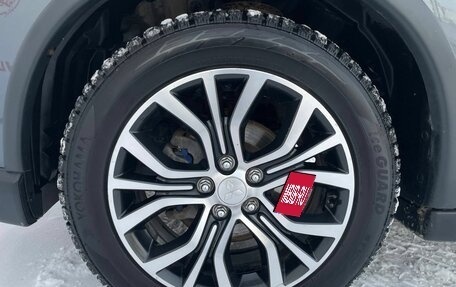 Mitsubishi Outlander III рестайлинг 3, 2018 год, 1 999 000 рублей, 38 фотография