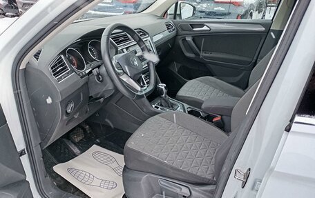 Volkswagen Tiguan II, 2021 год, 3 700 000 рублей, 7 фотография
