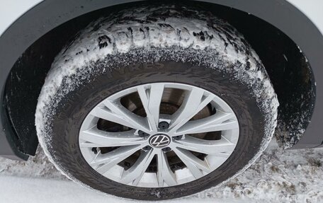 Volkswagen Tiguan II, 2021 год, 3 700 000 рублей, 26 фотография