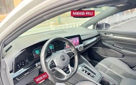 Volkswagen Golf VIII, 2023 год, 2 095 000 рублей, 11 фотография