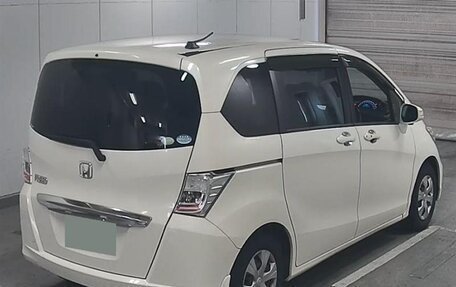 Honda Freed I, 2012 год, 1 010 000 рублей, 5 фотография