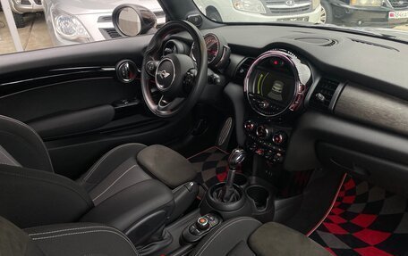 MINI Hatch, 2017 год, 2 550 000 рублей, 10 фотография