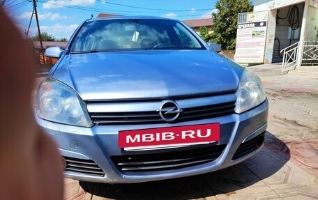 Opel Astra H, 2004 год, 400 000 рублей, 2 фотография