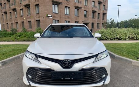 Toyota Camry, 2020 год, 2 845 000 рублей, 2 фотография