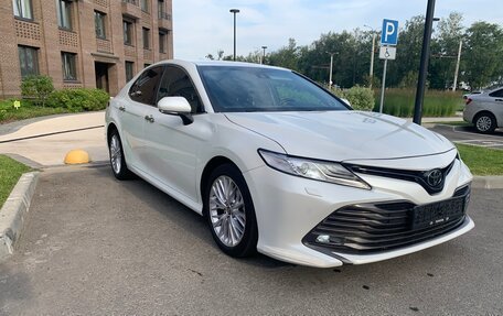 Toyota Camry, 2020 год, 2 845 000 рублей, 3 фотография