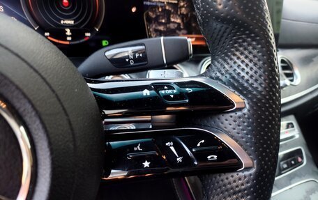 Mercedes-Benz E-Класс, 2020 год, 3 750 000 рублей, 19 фотография