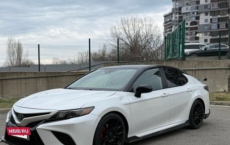 Toyota Camry, 2019 год, 3 100 000 рублей, 4 фотография