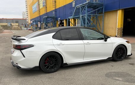 Toyota Camry, 2019 год, 3 100 000 рублей, 7 фотография
