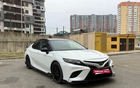 Toyota Camry, 2019 год, 3 100 000 рублей, 6 фотография