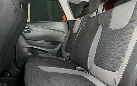 Renault Kaptur I рестайлинг, 2017 год, 1 399 000 рублей, 8 фотография