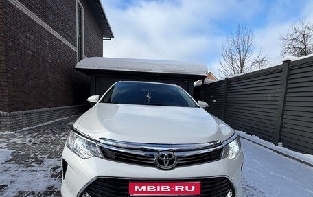 Toyota Camry, 2015 год, 2 000 000 рублей, 1 фотография