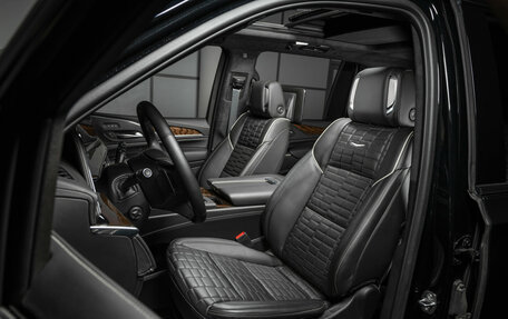 Cadillac Escalade V, 2023 год, 14 800 000 рублей, 6 фотография