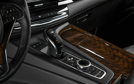 Cadillac Escalade V, 2023 год, 14 800 000 рублей, 14 фотография