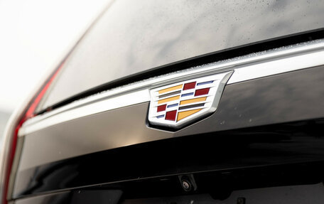 Cadillac Escalade V, 2023 год, 14 800 000 рублей, 19 фотография