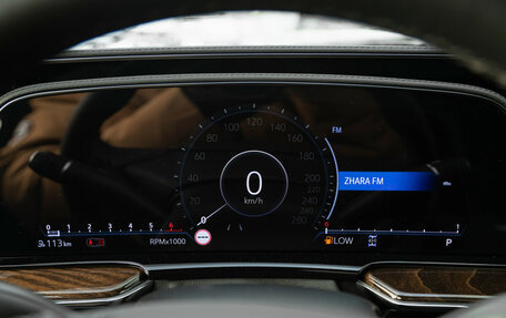 Cadillac Escalade V, 2023 год, 14 800 000 рублей, 23 фотография