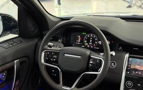 Land Rover Discovery Sport I рестайлинг, 2023 год, 4 500 000 рублей, 5 фотография