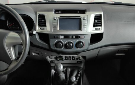 Toyota Hilux VII, 2012 год, 2 493 000 рублей, 14 фотография
