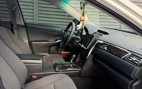 Toyota Camry, 2015 год, 2 000 000 рублей, 2 фотография