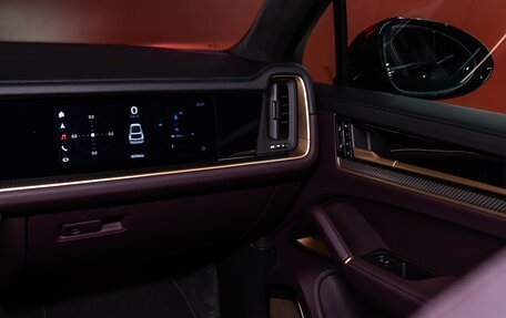 Porsche Cayenne III, 2025 год, 23 990 000 рублей, 25 фотография