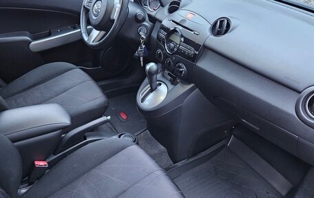 Mazda 2 III, 2012 год, 790 000 рублей, 11 фотография