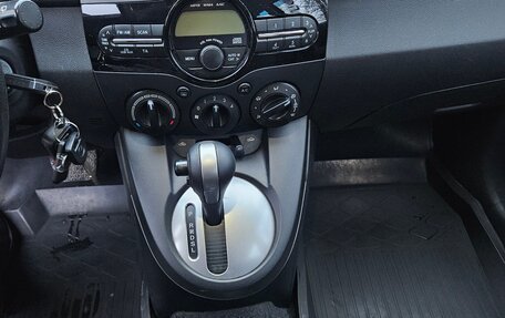 Mazda 2 III, 2012 год, 790 000 рублей, 22 фотография