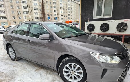 Toyota Camry, 2015 год, 1 890 000 рублей, 8 фотография