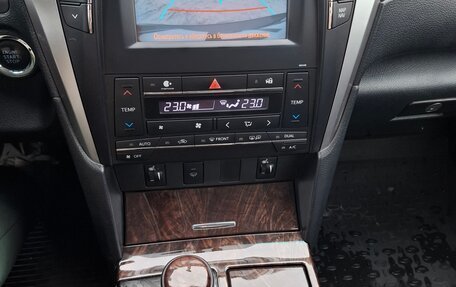 Toyota Camry, 2015 год, 1 890 000 рублей, 10 фотография