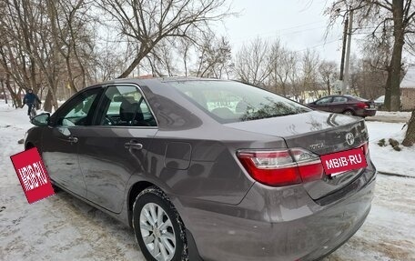 Toyota Camry, 2015 год, 1 890 000 рублей, 6 фотография