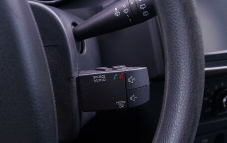 Renault Sandero II рестайлинг, 2015 год, 905 000 рублей, 14 фотография