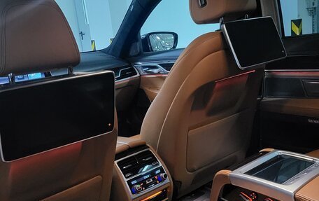 BMW 7 серия, 2017 год, 4 500 000 рублей, 6 фотография