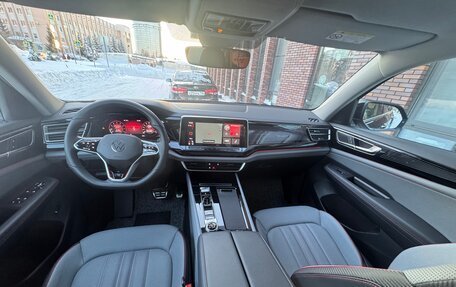 Volkswagen Teramont I, 2023 год, 4 700 000 рублей, 11 фотография