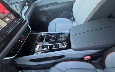 Volkswagen Teramont I, 2023 год, 4 700 000 рублей, 15 фотография