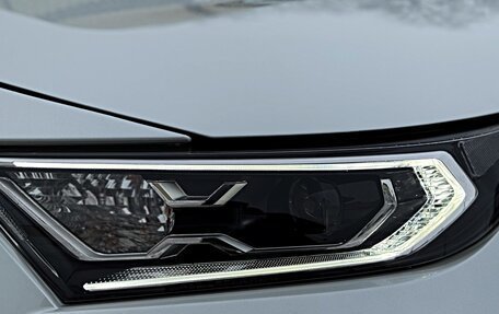 Toyota RAV4, 2021 год, 4 050 000 рублей, 6 фотография