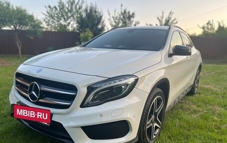 Mercedes-Benz GLA, 2015 год, 2 250 000 рублей, 2 фотография