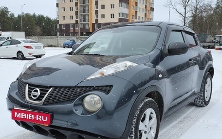 Nissan Juke II, 2011 год, 880 000 рублей, 2 фотография