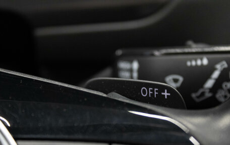 Volkswagen Tiguan II, 2018 год, 2 099 000 рублей, 19 фотография