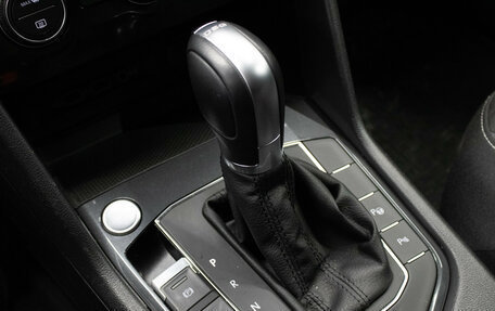 Volkswagen Tiguan II, 2018 год, 2 099 000 рублей, 24 фотография