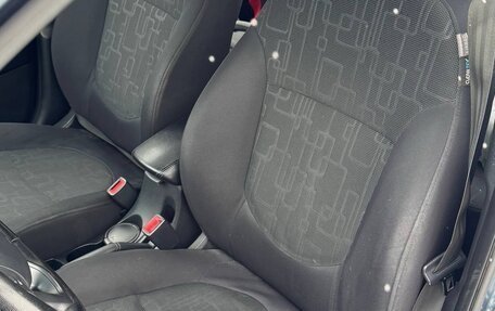 KIA Rio III рестайлинг, 2012 год, 900 000 рублей, 10 фотография