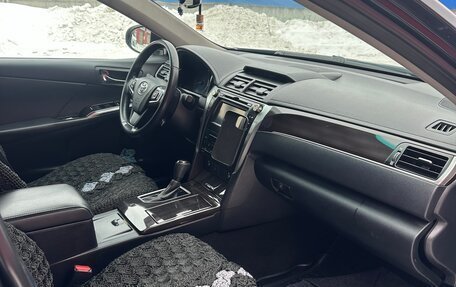 Toyota Camry, 2016 год, 1 800 000 рублей, 12 фотография