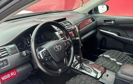 Toyota Camry, 2016 год, 1 800 000 рублей, 10 фотография